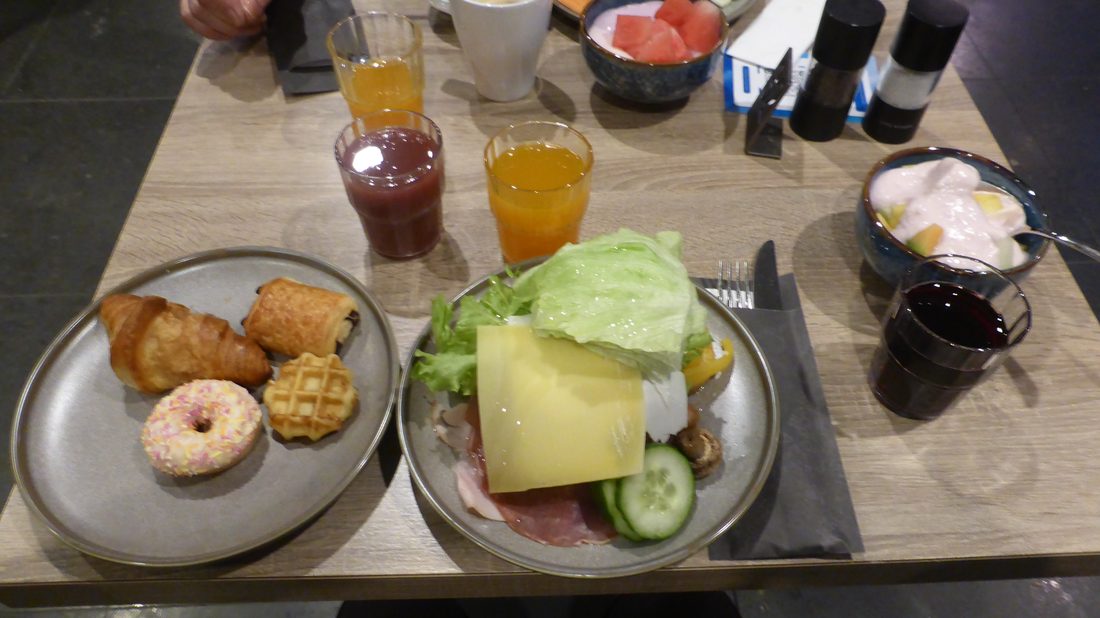 キューケンホフ園内での昼食
